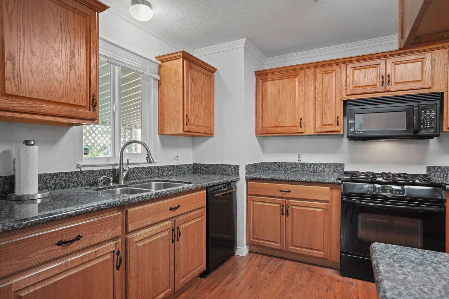 Detail Gallery Image 15 of 35 For 97 Scott Ct 120, Folsom,  CA 95630 - 3 Beds | 2 Baths