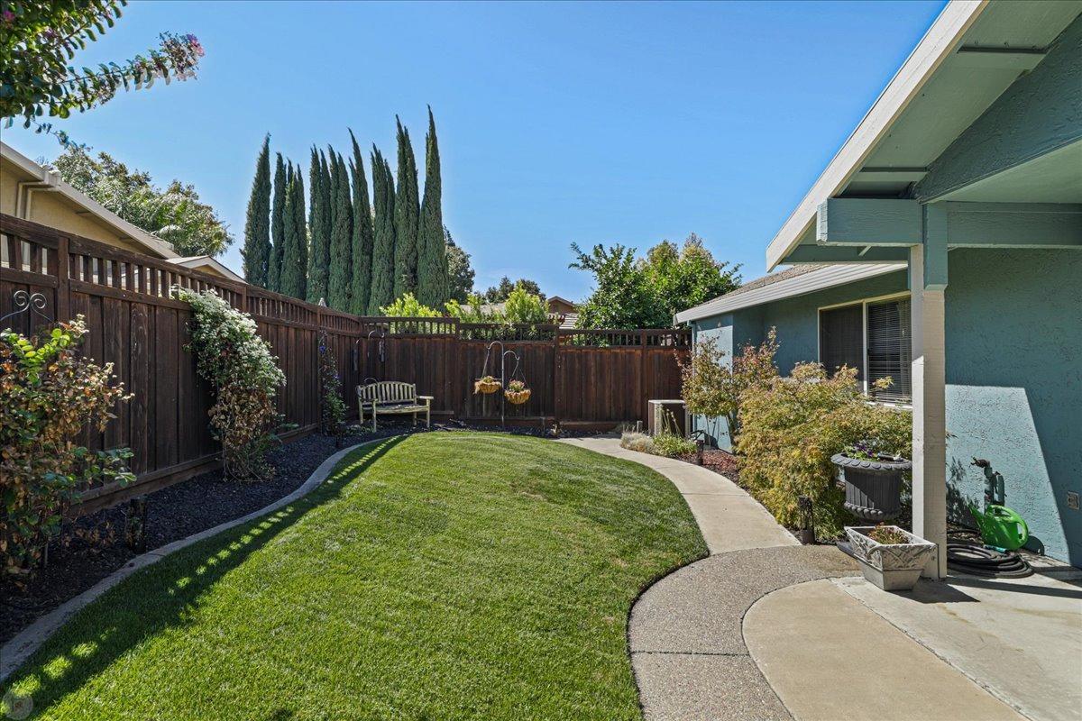 Detail Gallery Image 40 of 44 For 1600 Gardenia Ct, Tracy,  CA 95376 - 3 Beds | 2 Baths