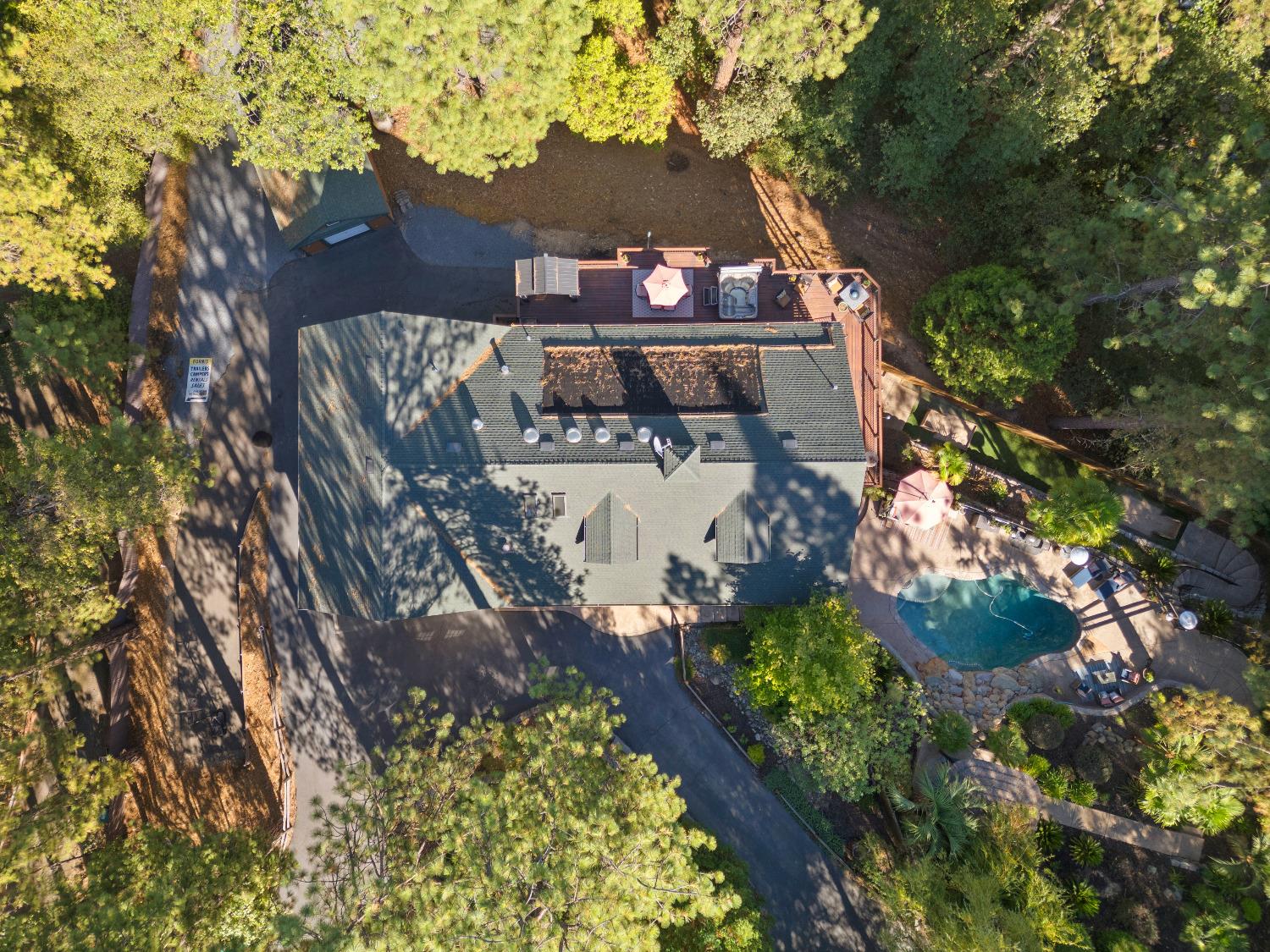 Detail Gallery Image 10 of 61 For 3081 Miles Way, Placerville,  CA 95667 - 5 Beds | 3/1 Baths