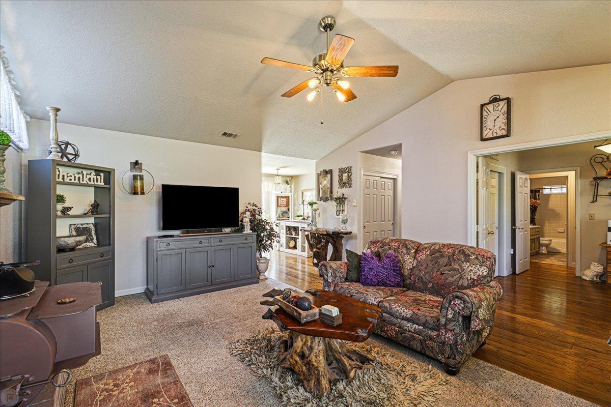 Detail Gallery Image 14 of 44 For 1600 Gardenia Ct, Tracy,  CA 95376 - 3 Beds | 2 Baths