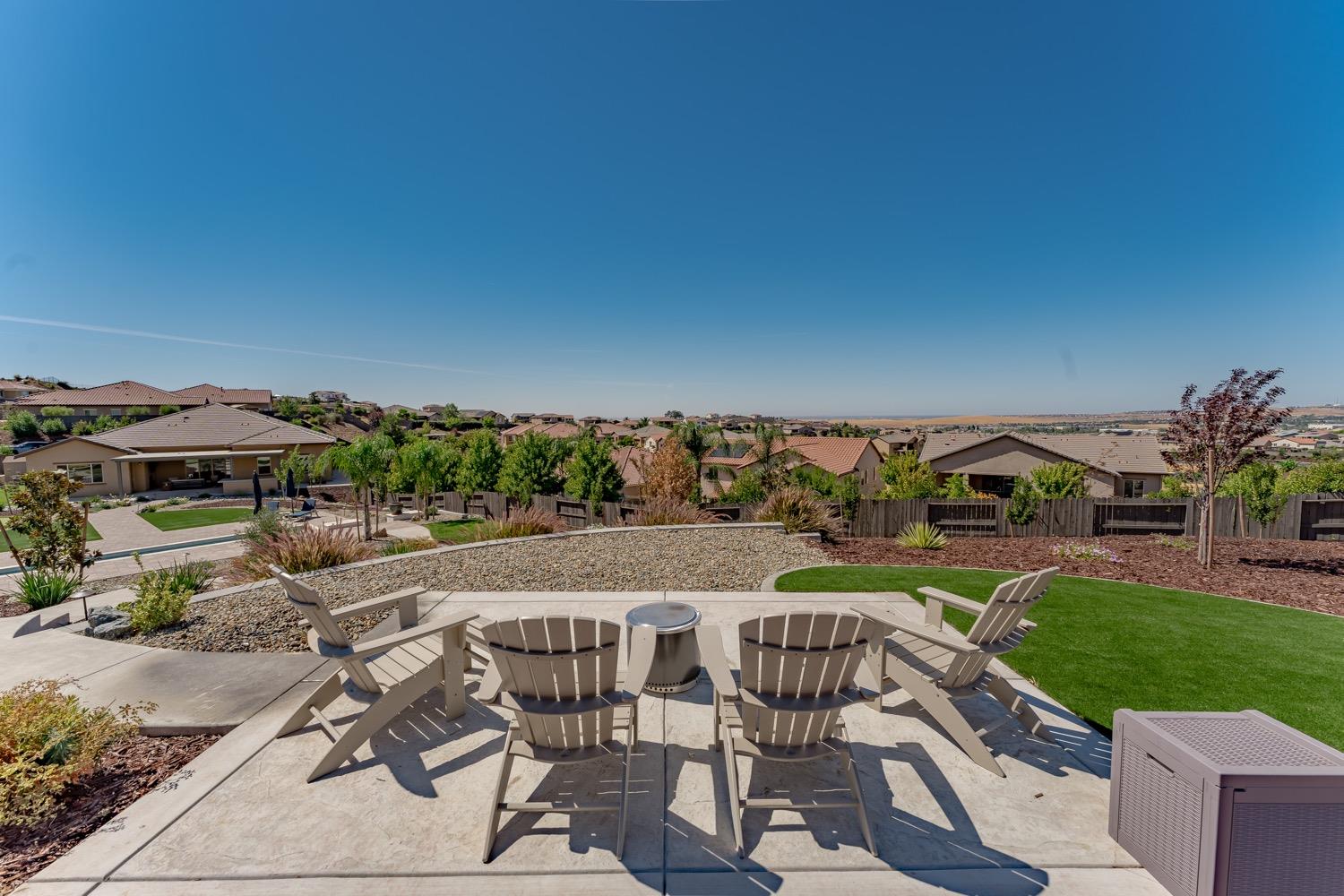 Detail Gallery Image 24 of 31 For 171 Blackstone Ct, El Dorado Hills,  CA 95762 - 4 Beds | 3/1 Baths