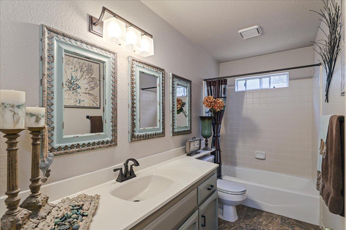 Detail Gallery Image 32 of 44 For 1600 Gardenia Ct, Tracy,  CA 95376 - 3 Beds | 2 Baths