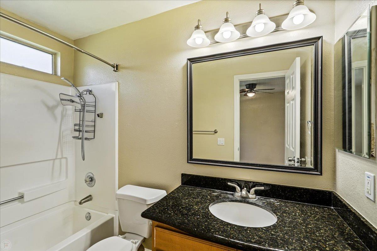 Detail Gallery Image 25 of 38 For 3909 Dale Rd #C,  Modesto,  CA 95356 - 2 Beds | 2 Baths