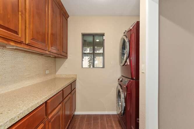 Detail Gallery Image 43 of 69 For 6260 Chesapeake Cir, Stockton,  CA 95219 - 4 Beds | 2/1 Baths