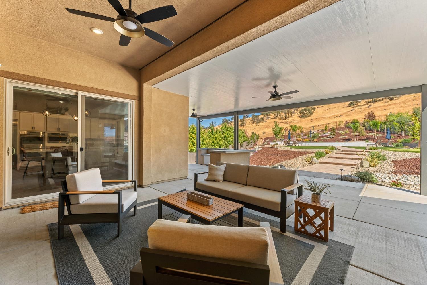 Detail Gallery Image 21 of 31 For 171 Blackstone Ct, El Dorado Hills,  CA 95762 - 4 Beds | 3/1 Baths