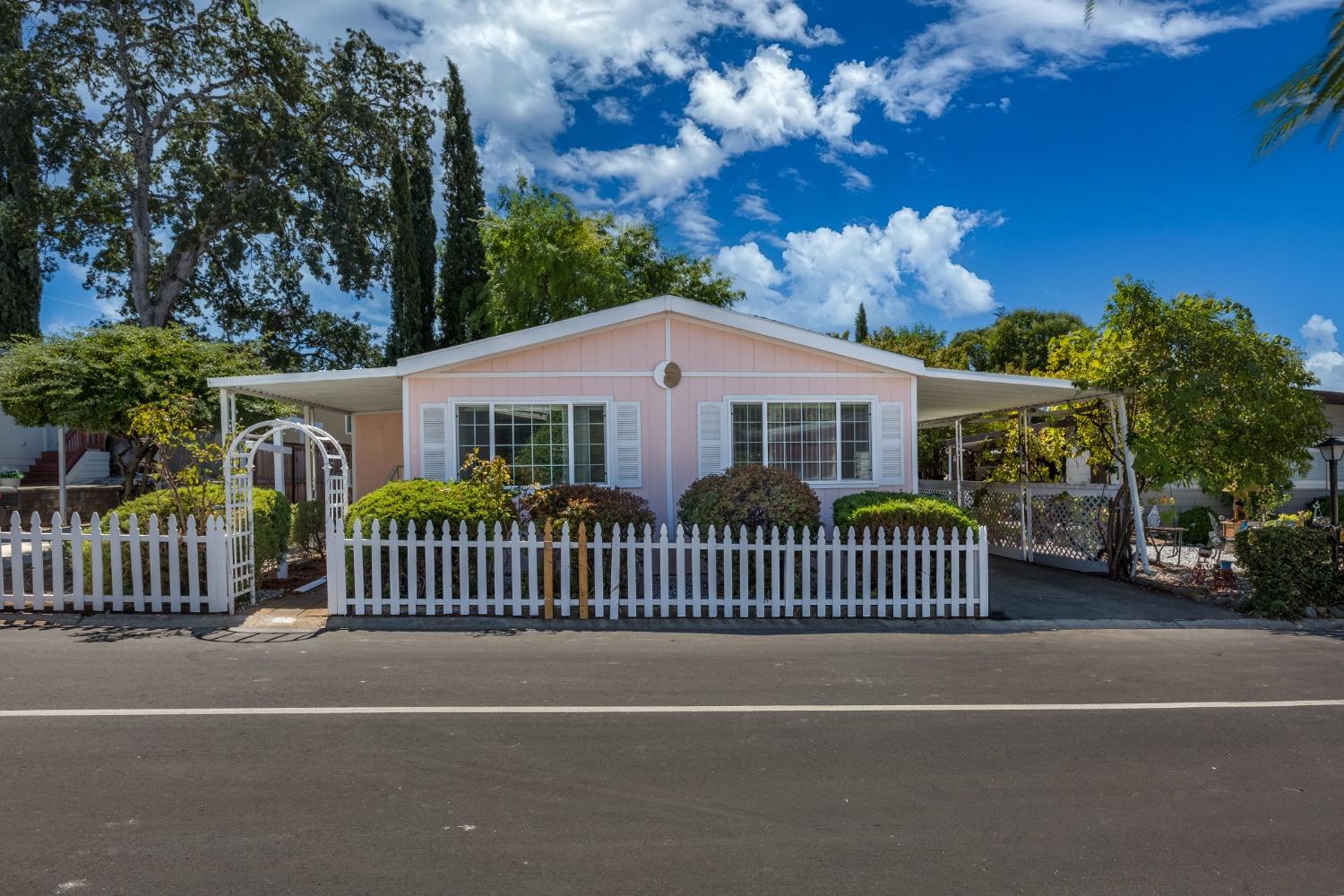 Detail Gallery Image 1 of 24 For 2681 Cameron Park Dr 64, Cameron Park,  CA 95682 - 3 Beds | 2 Baths