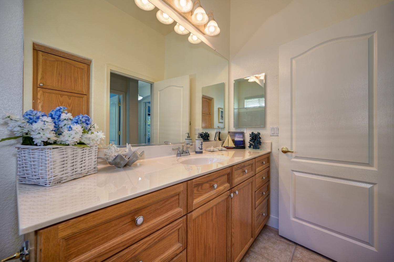 Detail Gallery Image 30 of 41 For 3784 Park Dr, El Dorado Hills,  CA 95762 - 2 Beds | 2 Baths