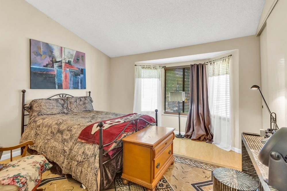 Detail Gallery Image 22 of 38 For 1670 Pebblewood Dr, Sacramento,  CA 95833 - 2 Beds | 2 Baths