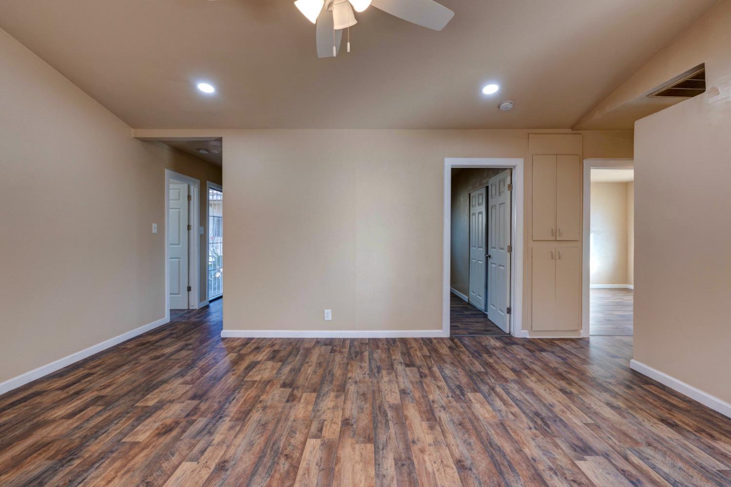 Detail Gallery Image 12 of 29 For 140 Cedar Ave, Atwater,  CA 95301 - 3 Beds | 2 Baths