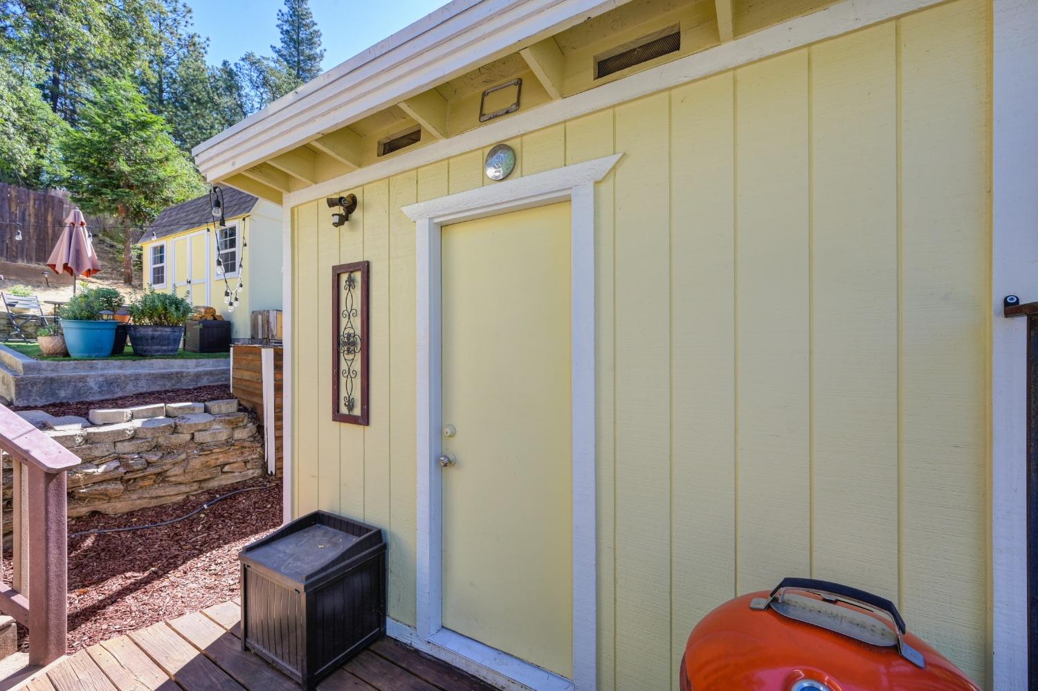 Detail Gallery Image 13 of 41 For 3107 Spanish Ravine Rd, Placerville,  CA 95667 - 2 Beds | 1 Baths