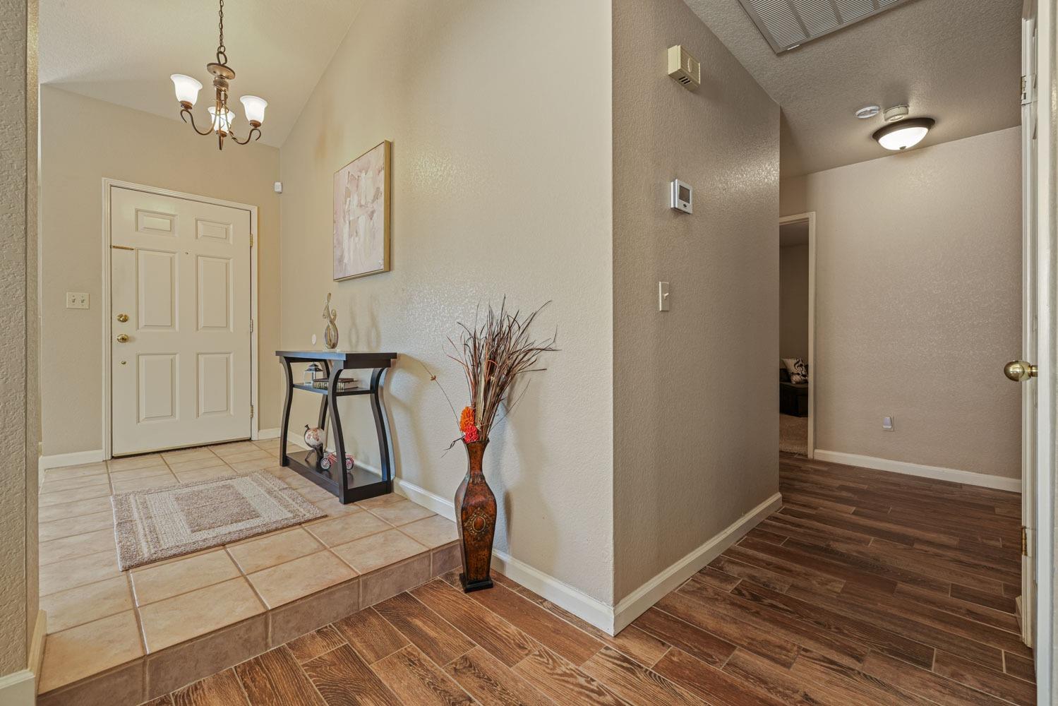 Detail Gallery Image 21 of 40 For 1005 Norway Ave, Modesto,  CA 95350 - 3 Beds | 2 Baths