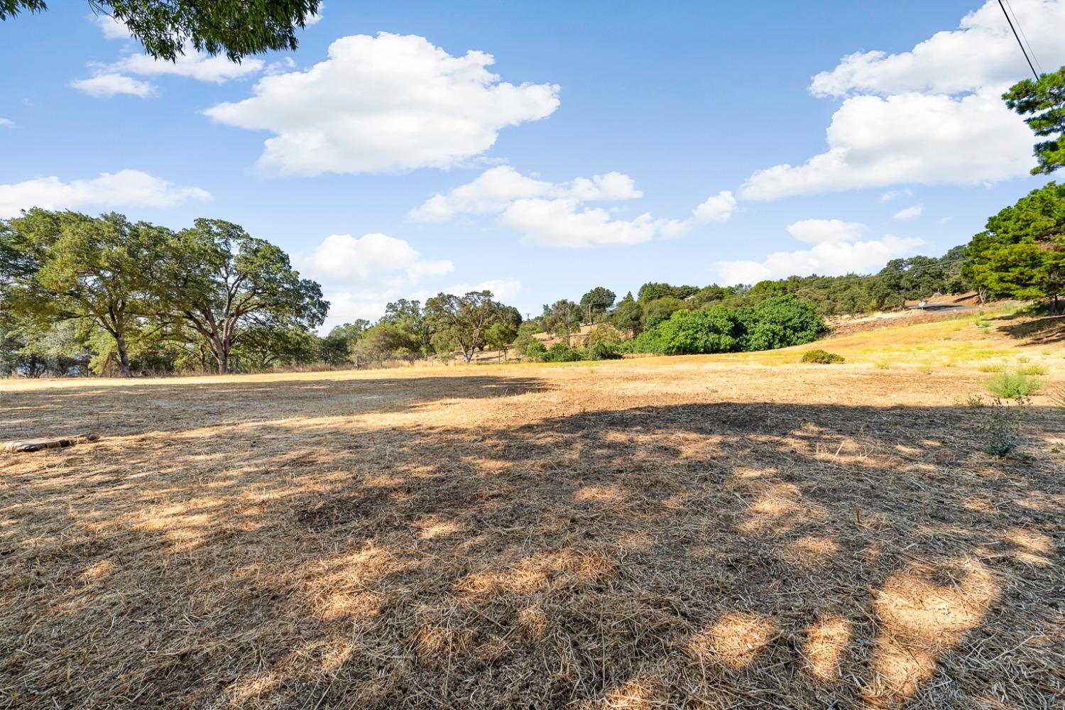 Detail Gallery Image 12 of 99 For 5981 Dolomite Dr, El Dorado,  CA 95623 - 4 Beds | 3 Baths