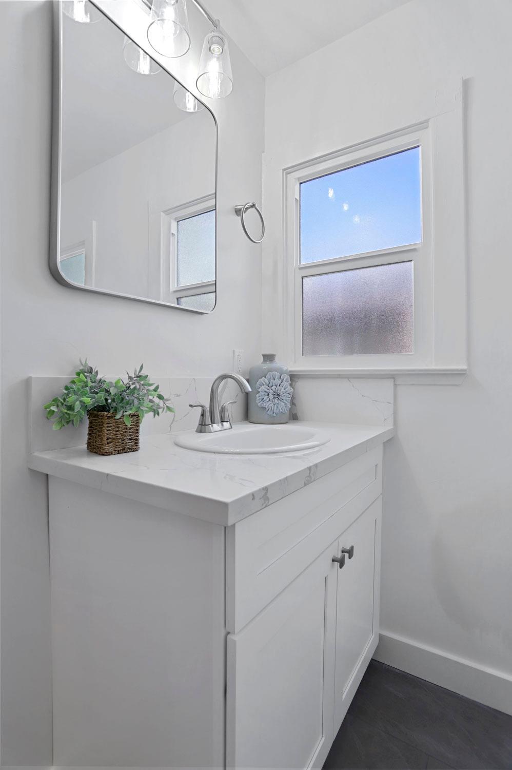 Detail Gallery Image 26 of 36 For 444 W Highland Ave, Tracy,  CA 95376 - 2 Beds | 1 Baths