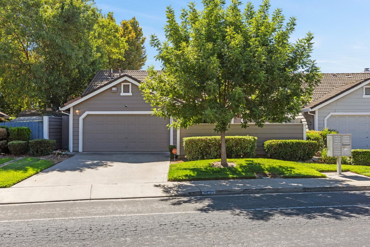 Detail Gallery Image 1 of 1 For 3612 Veneman Ave, Modesto,  CA 95356 - 3 Beds | 2 Baths