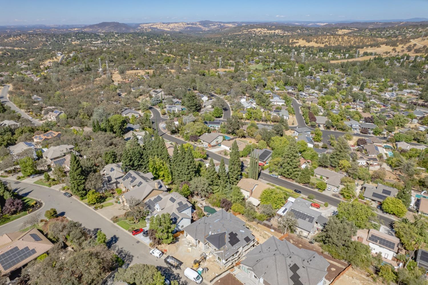 Detail Gallery Image 36 of 40 For 3185 Warren Ln, El Dorado Hills,  CA 95672 - 4 Beds | 3/1 Baths