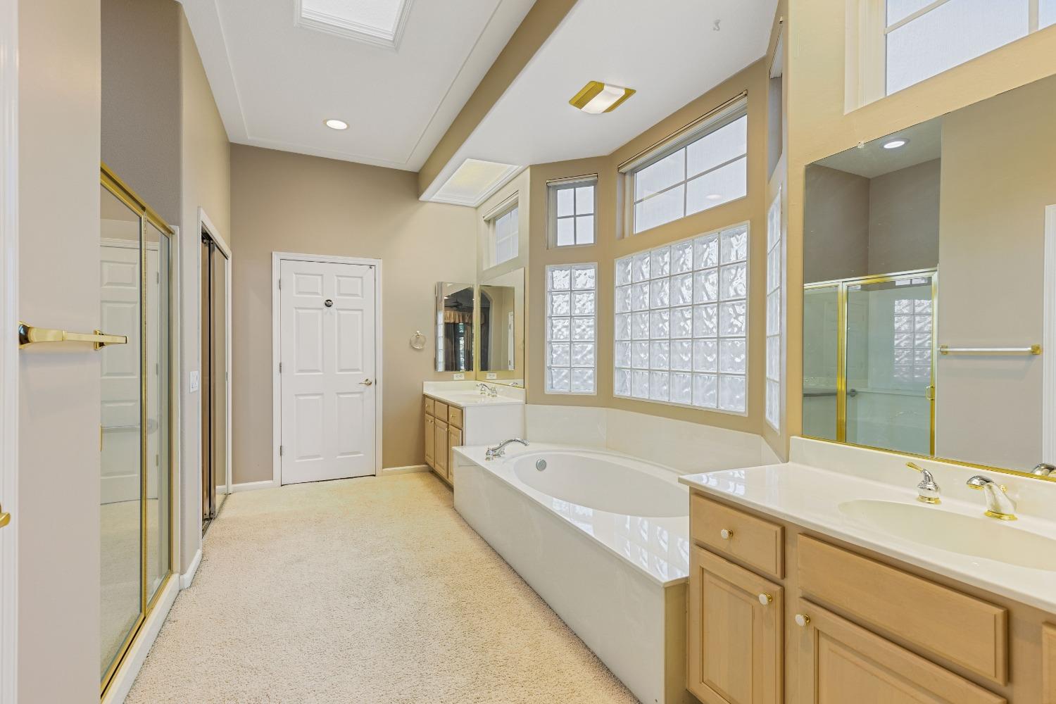 Detail Gallery Image 27 of 53 For 301 Stonework Ct, Roseville,  CA 95747 - 3 Beds | 2/1 Baths