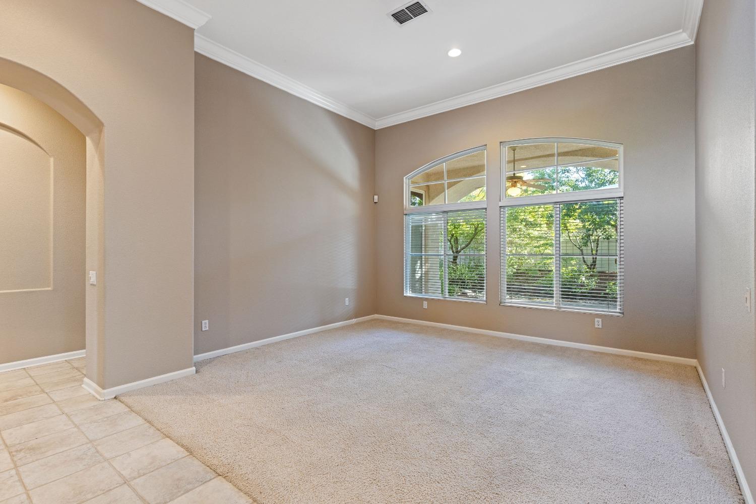 Detail Gallery Image 22 of 53 For 301 Stonework Ct, Roseville,  CA 95747 - 3 Beds | 2/1 Baths