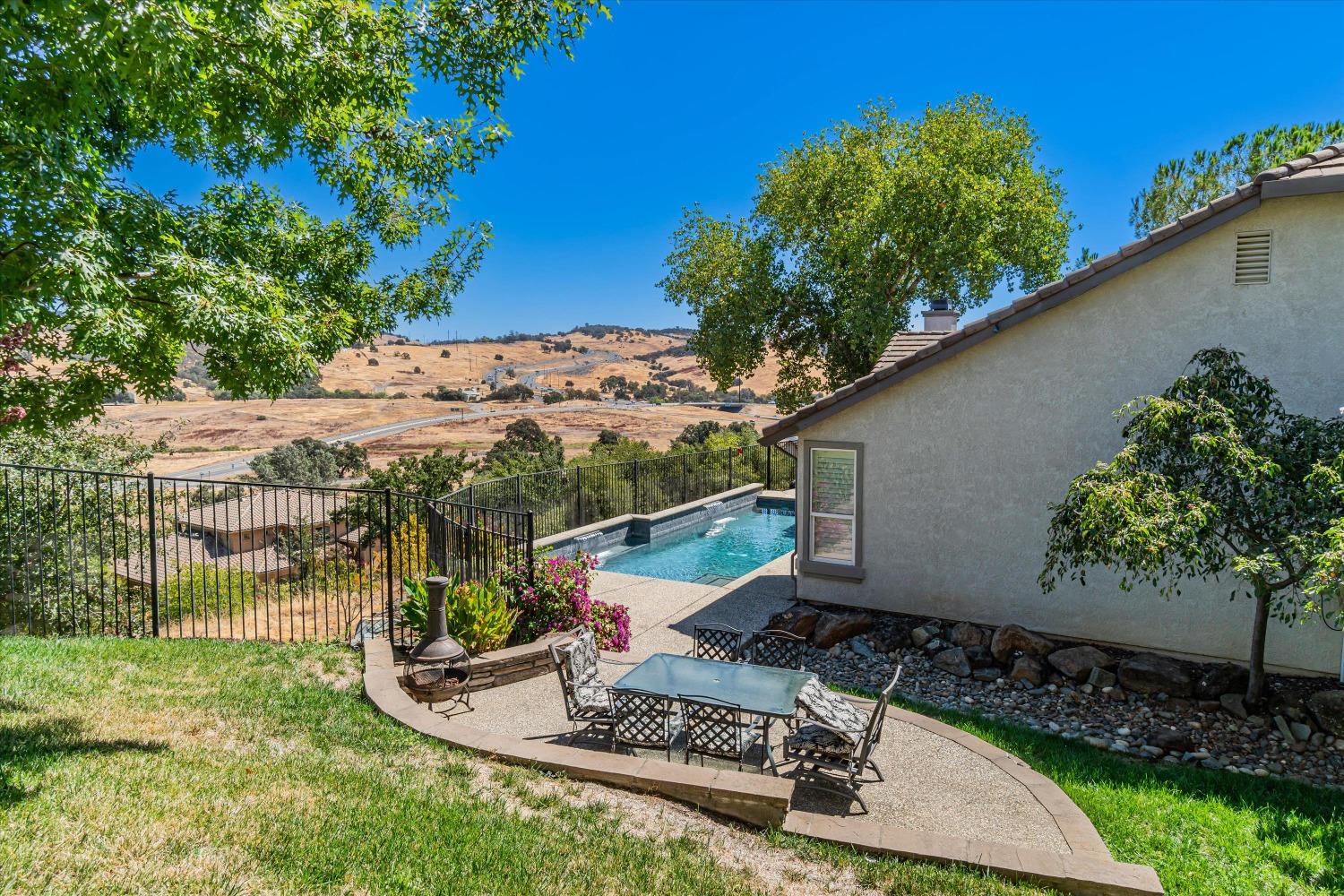 Detail Gallery Image 73 of 75 For 1367 Souza Dr, El Dorado Hills,  CA 95762 - 5 Beds | 3/2 Baths