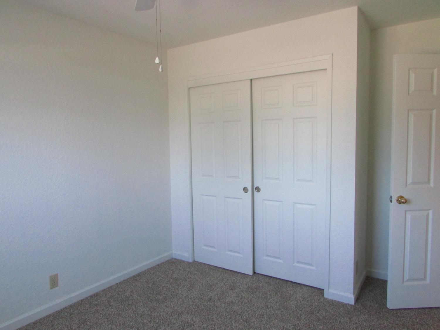 Detail Gallery Image 30 of 46 For 1560 Bluethroat Dr, Turlock,  CA 95382 - 3 Beds | 2/1 Baths