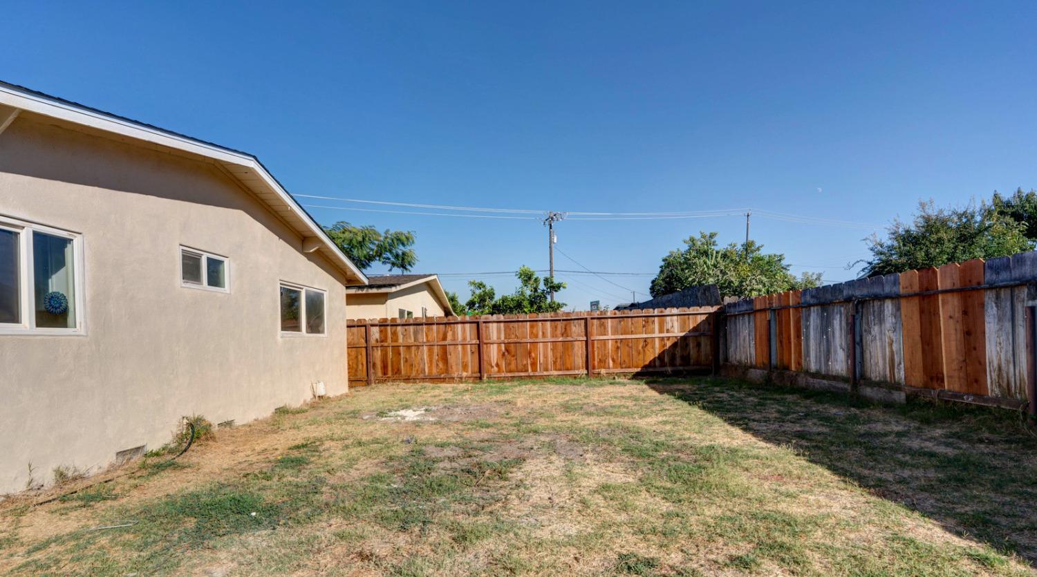 Detail Gallery Image 27 of 29 For 140 Cedar Ave, Atwater,  CA 95301 - 3 Beds | 2 Baths