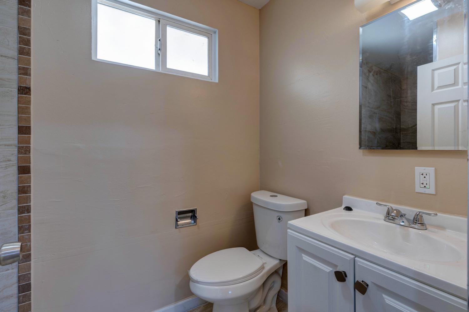 Detail Gallery Image 19 of 29 For 140 Cedar Ave, Atwater,  CA 95301 - 3 Beds | 2 Baths