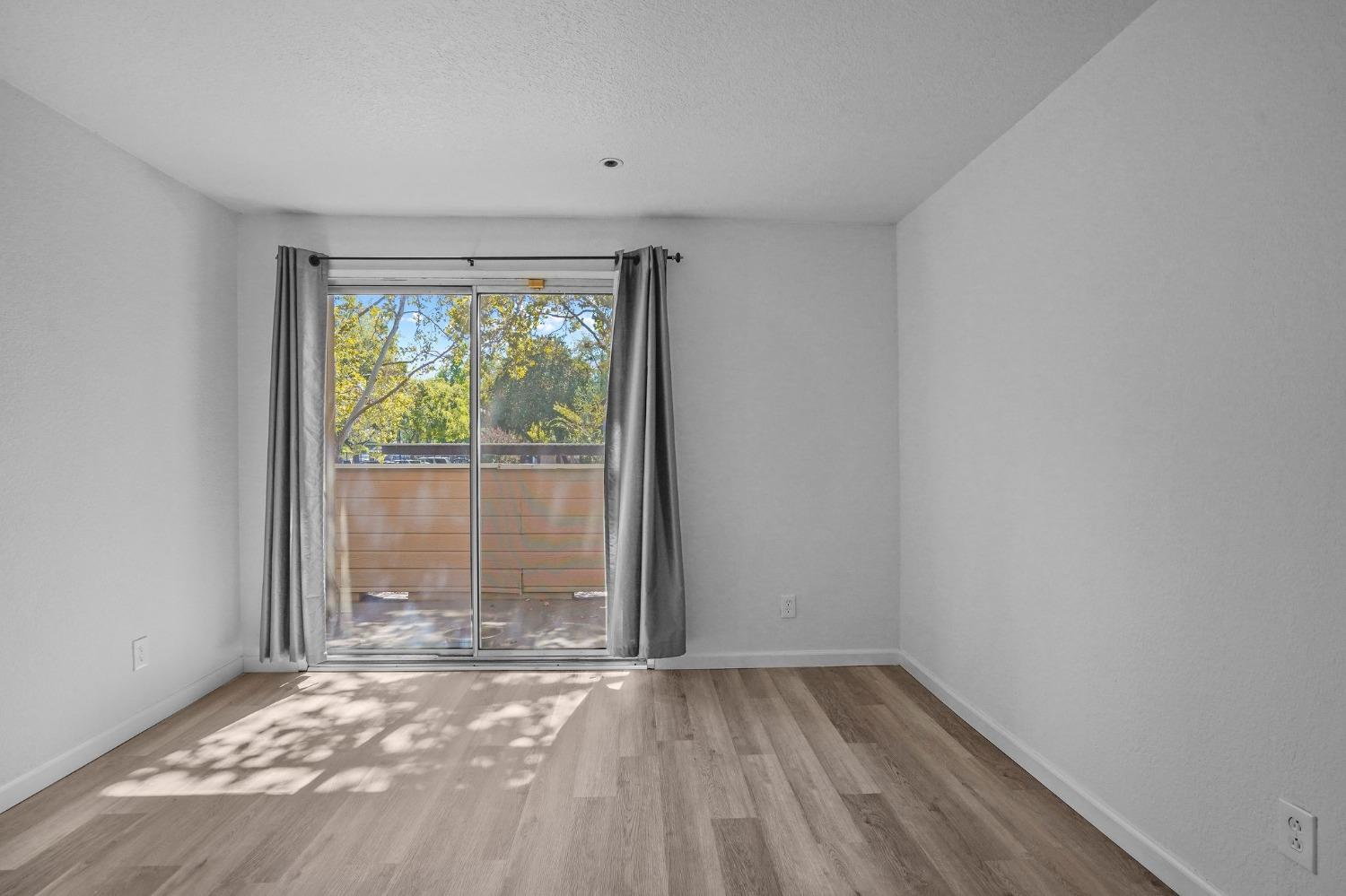 Detail Gallery Image 15 of 22 For 1019 Dornajo Way #167,  Sacramento,  CA 95825 - 1 Beds | 1 Baths