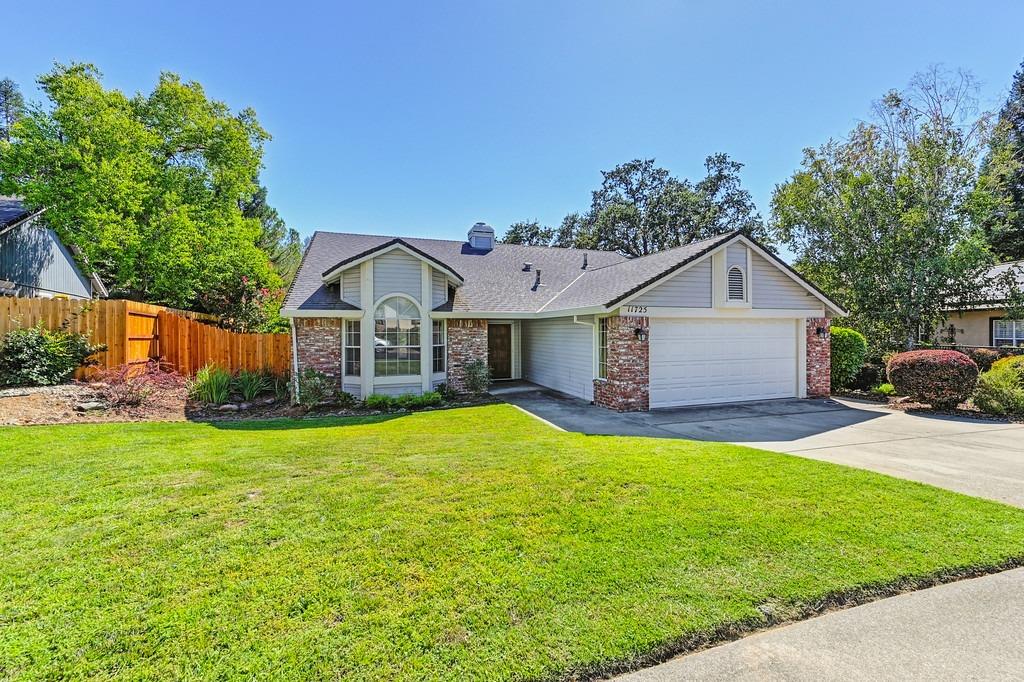 Detail Gallery Image 1 of 1 For 11725 Del Paso Ct, Auburn,  CA 95602 - 3 Beds | 2 Baths