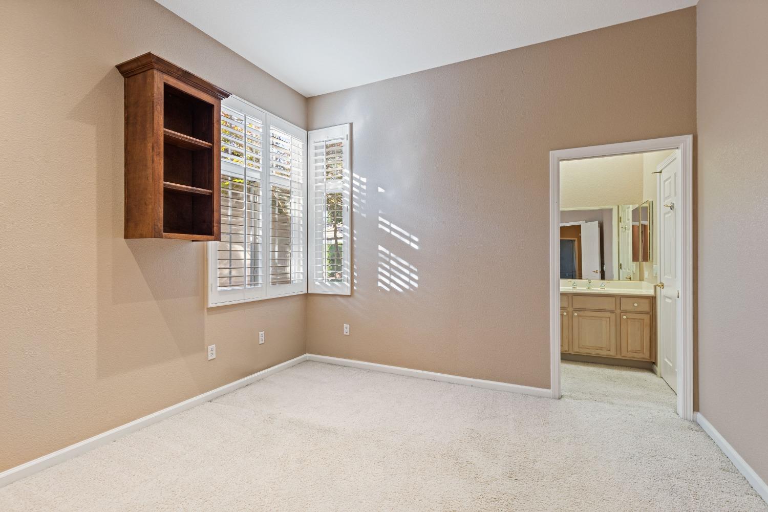 Detail Gallery Image 35 of 53 For 301 Stonework Ct, Roseville,  CA 95747 - 3 Beds | 2/1 Baths