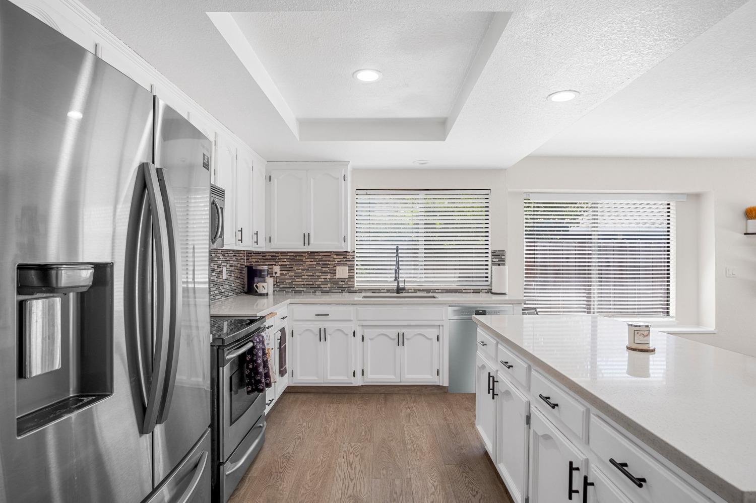 Detail Gallery Image 11 of 30 For 2118 Laura Ct, Hughson,  CA 95326 - 3 Beds | 2 Baths