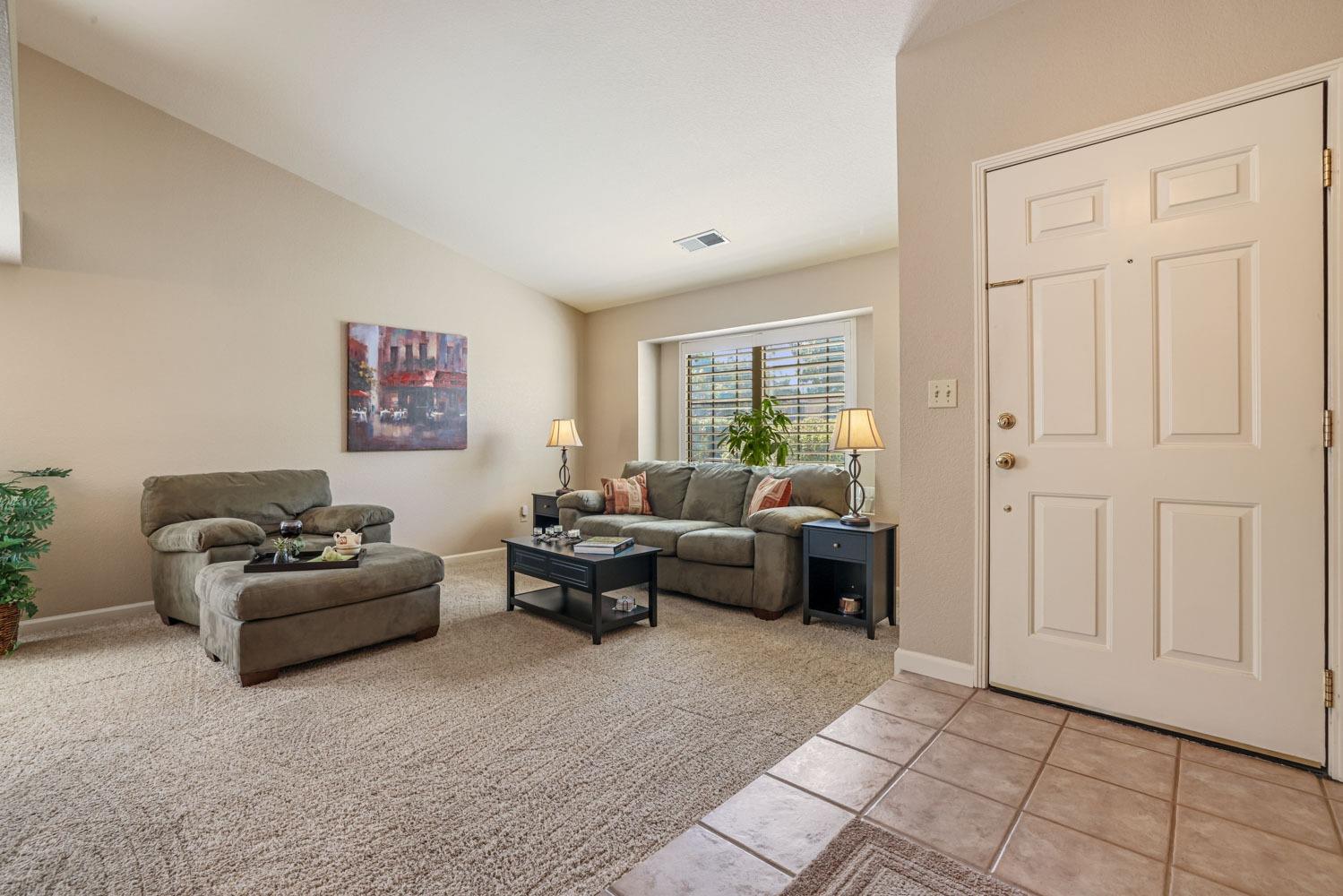 Detail Gallery Image 5 of 40 For 1005 Norway Ave, Modesto,  CA 95350 - 3 Beds | 2 Baths