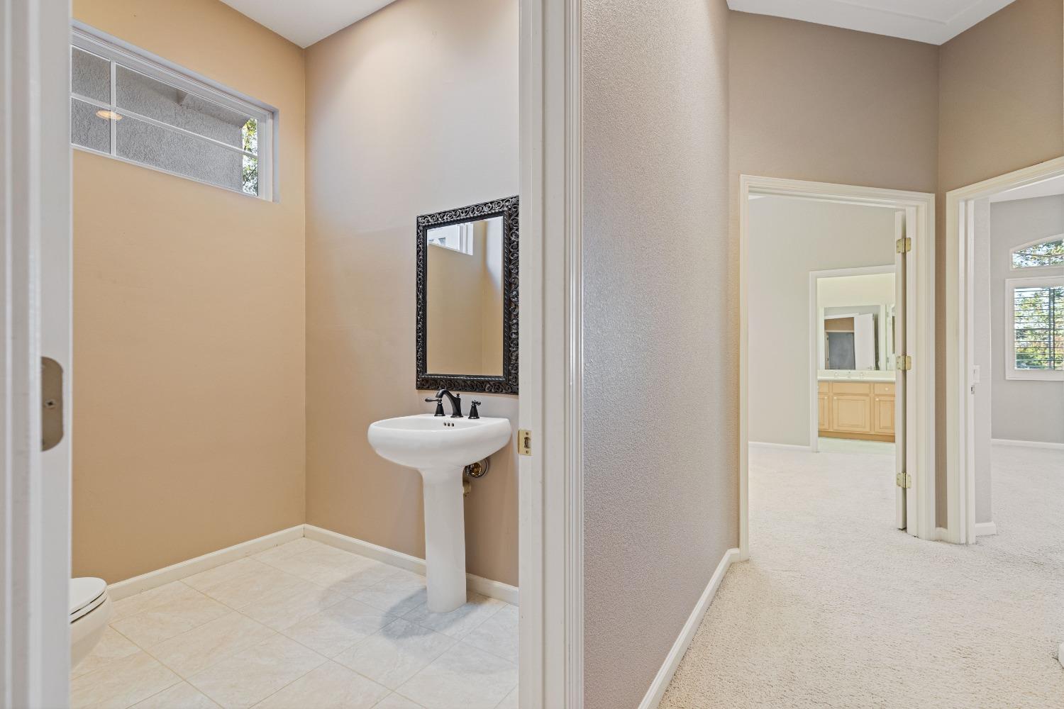 Detail Gallery Image 31 of 53 For 301 Stonework Ct, Roseville,  CA 95747 - 3 Beds | 2/1 Baths