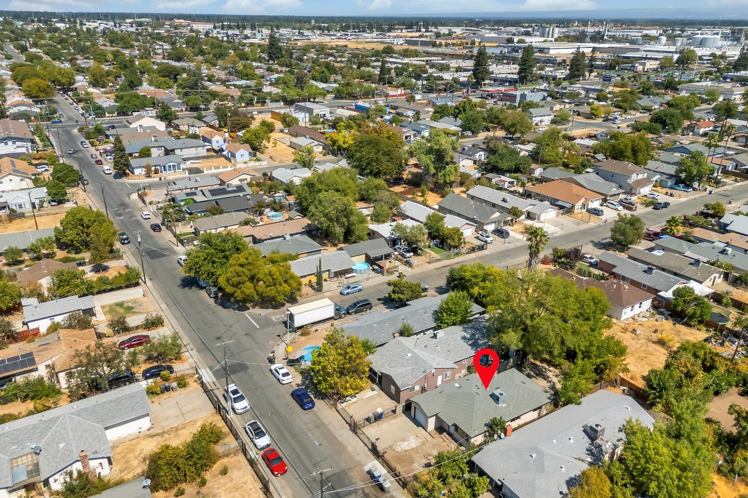 Detail Gallery Image 33 of 35 For 5725 Wilkinson St, Sacramento,  CA 95824 - 3 Beds | 1 Baths