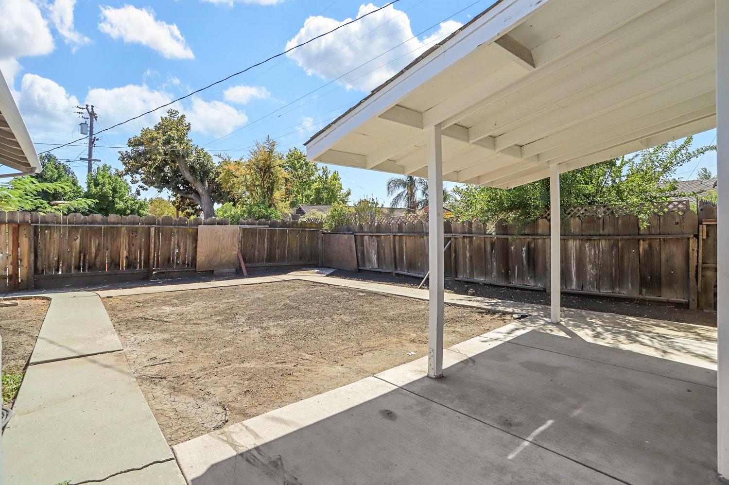 Detail Gallery Image 32 of 34 For 5613 N El Dorado St, Stockton,  CA 95207 - 3 Beds | 2 Baths