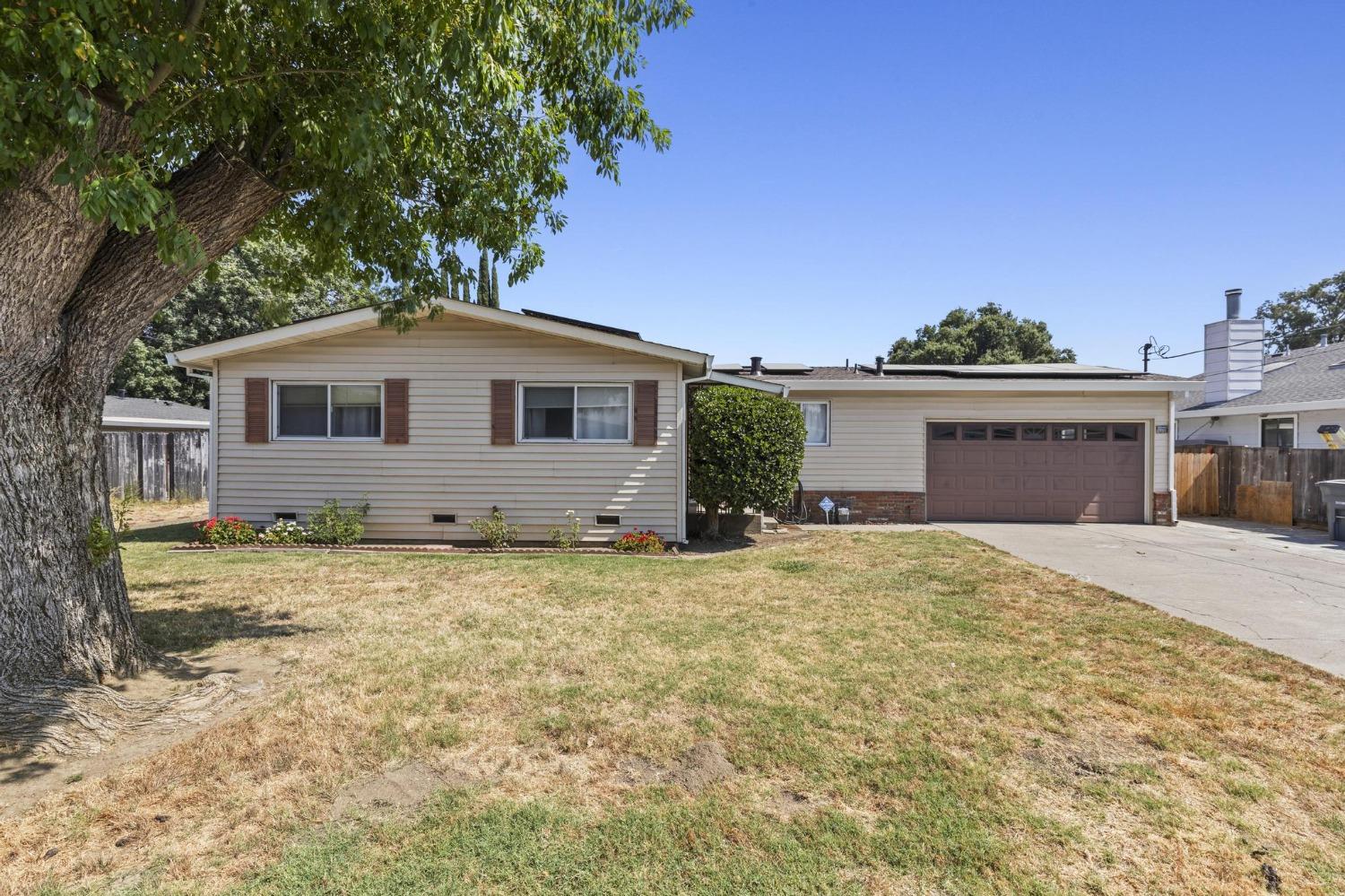 Detail Gallery Image 3 of 39 For 220 Louis Ln, Colusa,  CA 95932 - 3 Beds | 2 Baths