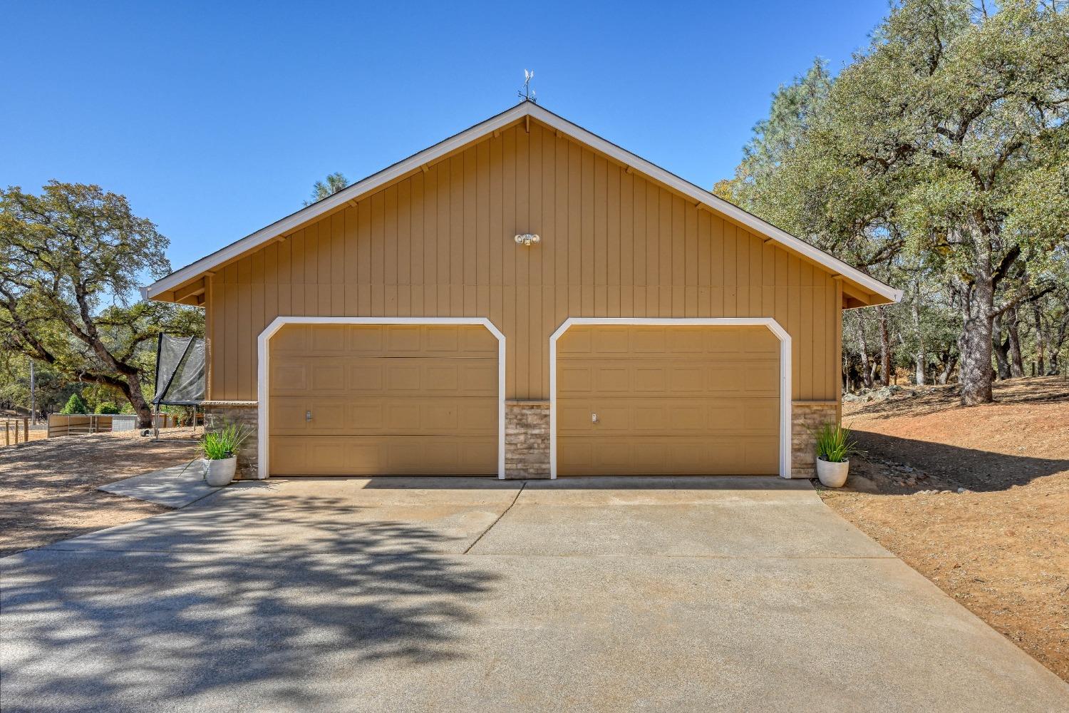 Detail Gallery Image 27 of 70 For 2748 Paymaster Trl, Cool,  CA 95614 - 3 Beds | 2 Baths