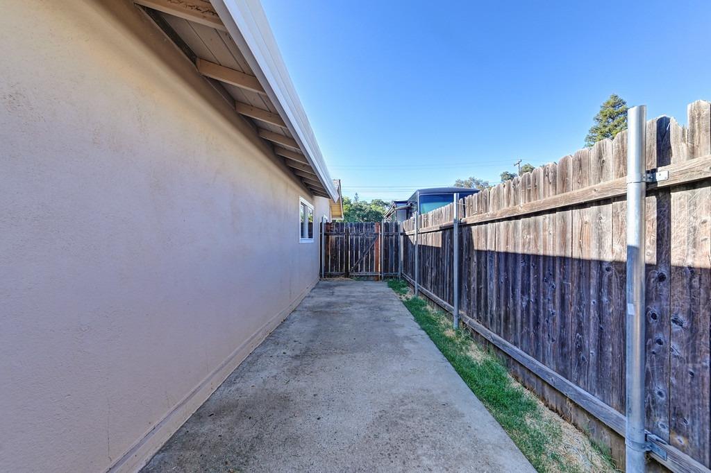 Detail Gallery Image 28 of 29 For 6332 Westbrook Dr, Citrus Heights,  CA 95621 - 3 Beds | 1/1 Baths