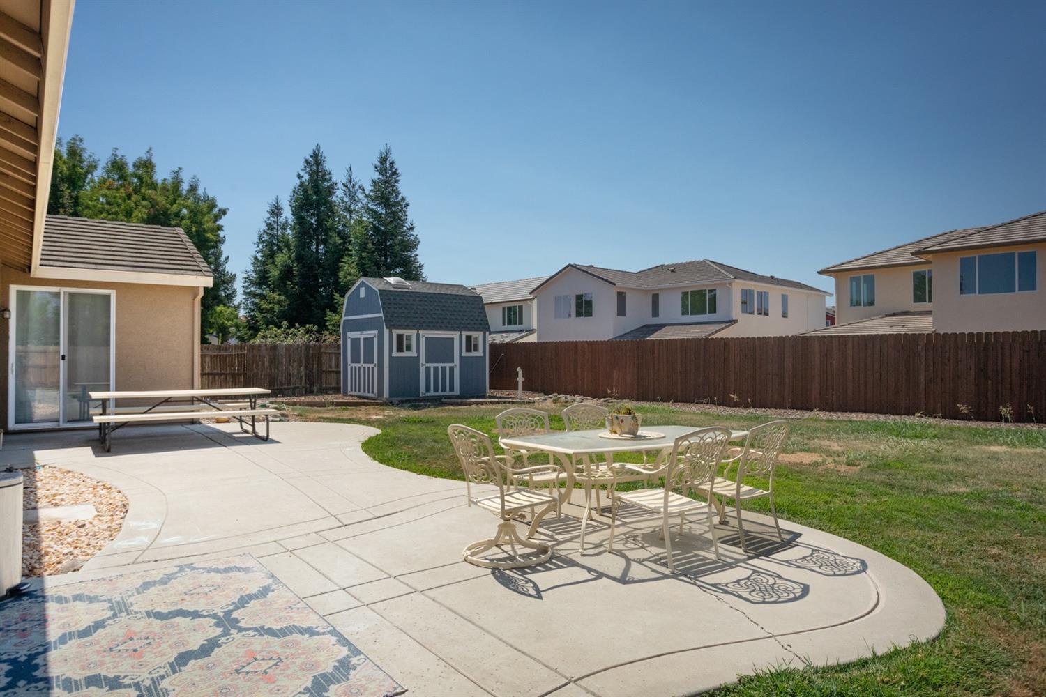 Detail Gallery Image 20 of 72 For 2140 Coffee Creek Way, Plumas Lake,  CA 95961 - 4 Beds | 2 Baths