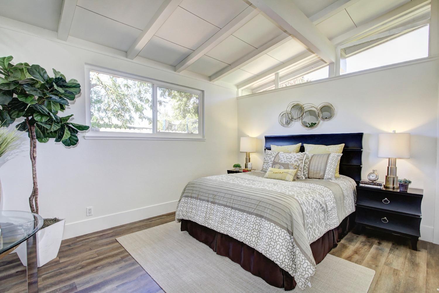 Detail Gallery Image 21 of 42 For 3825 Sunnyvale, Sacramento,  CA 95821 - 3 Beds | 1 Baths