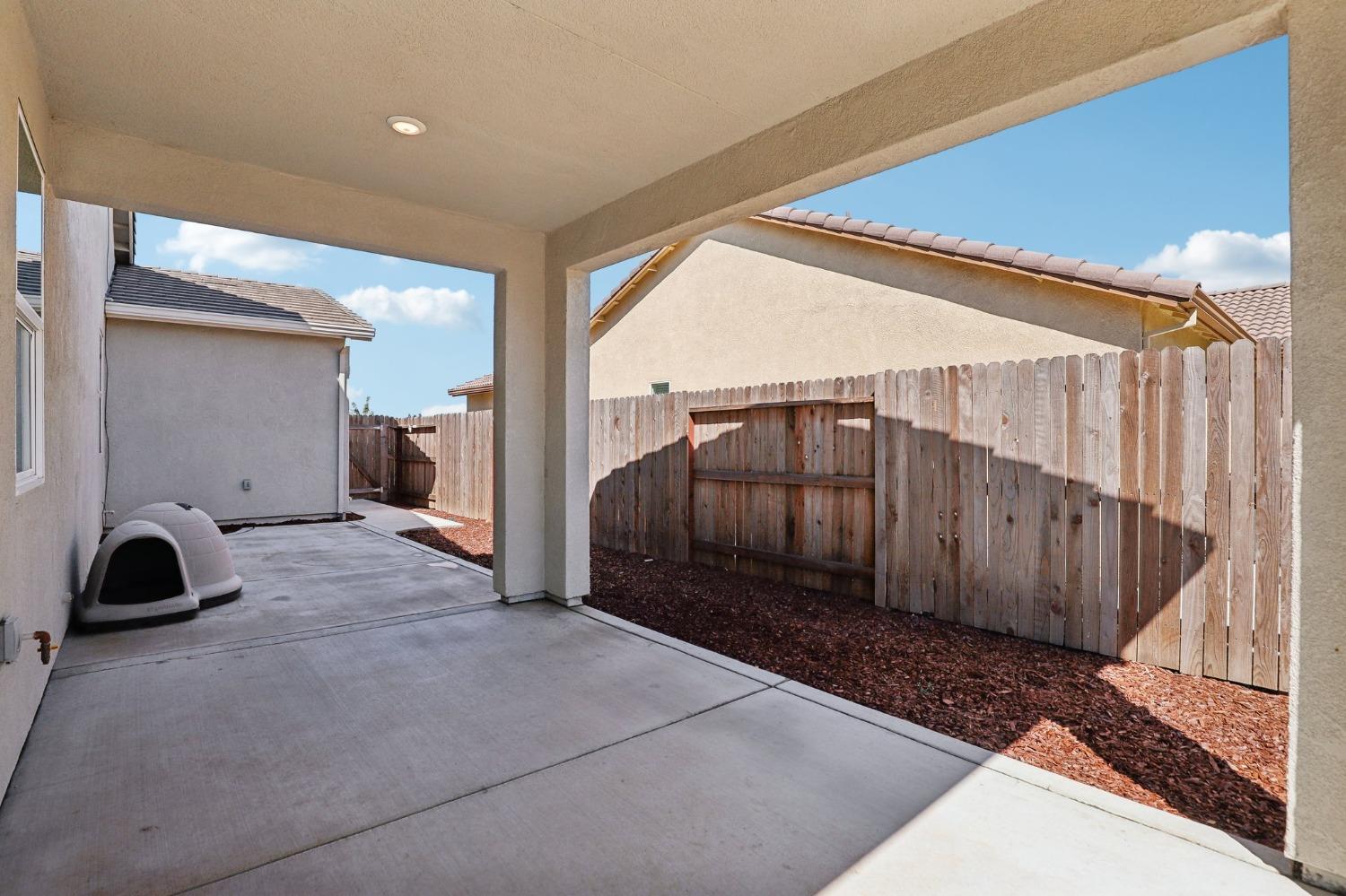 Detail Gallery Image 42 of 46 For 781 Crow Creek Cir, Galt,  CA 95632 - 3 Beds | 2 Baths