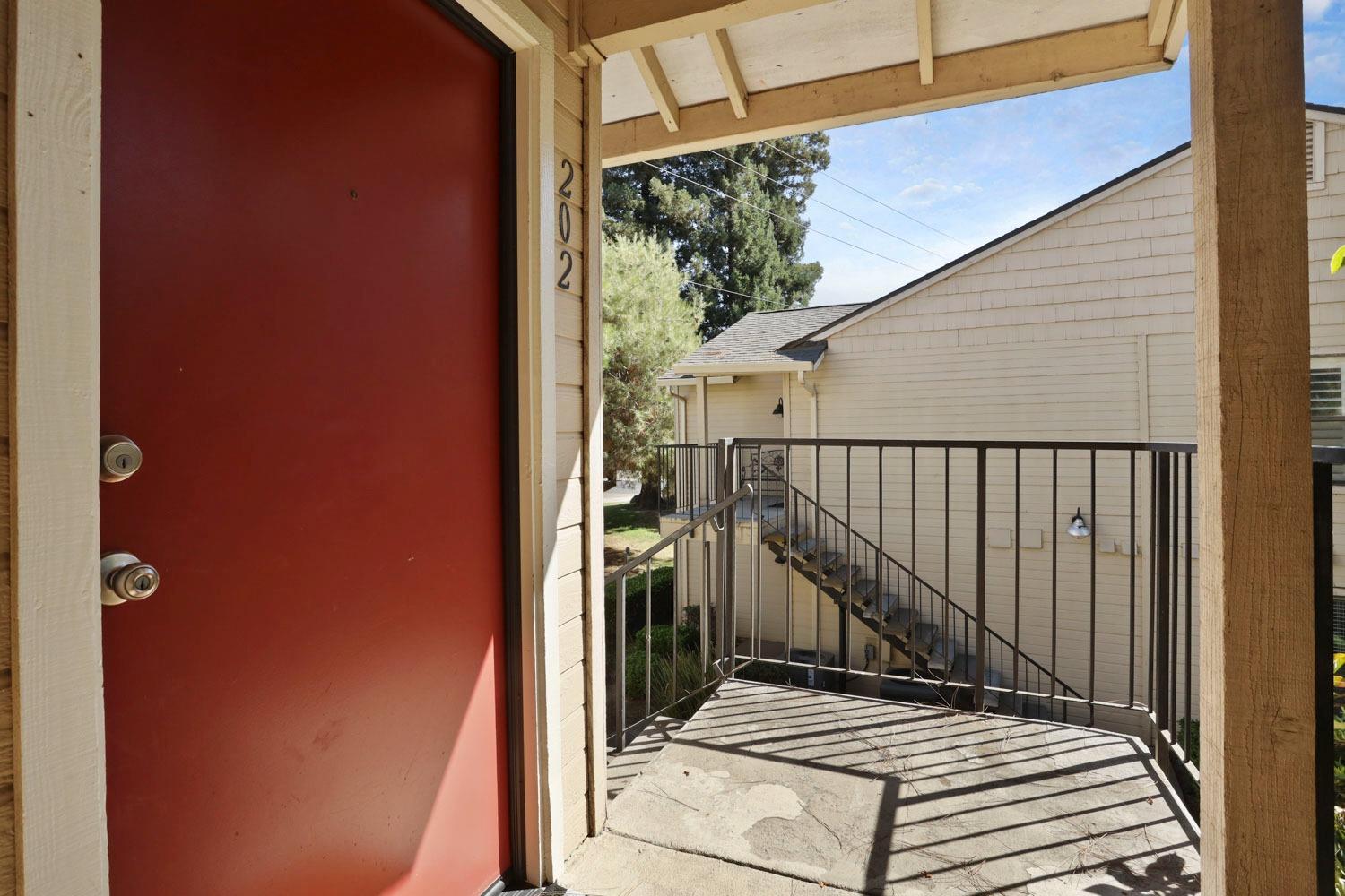 Detail Gallery Image 37 of 45 For 2401 Eilers Ln #202,  Lodi,  CA 95242 - 2 Beds | 2 Baths