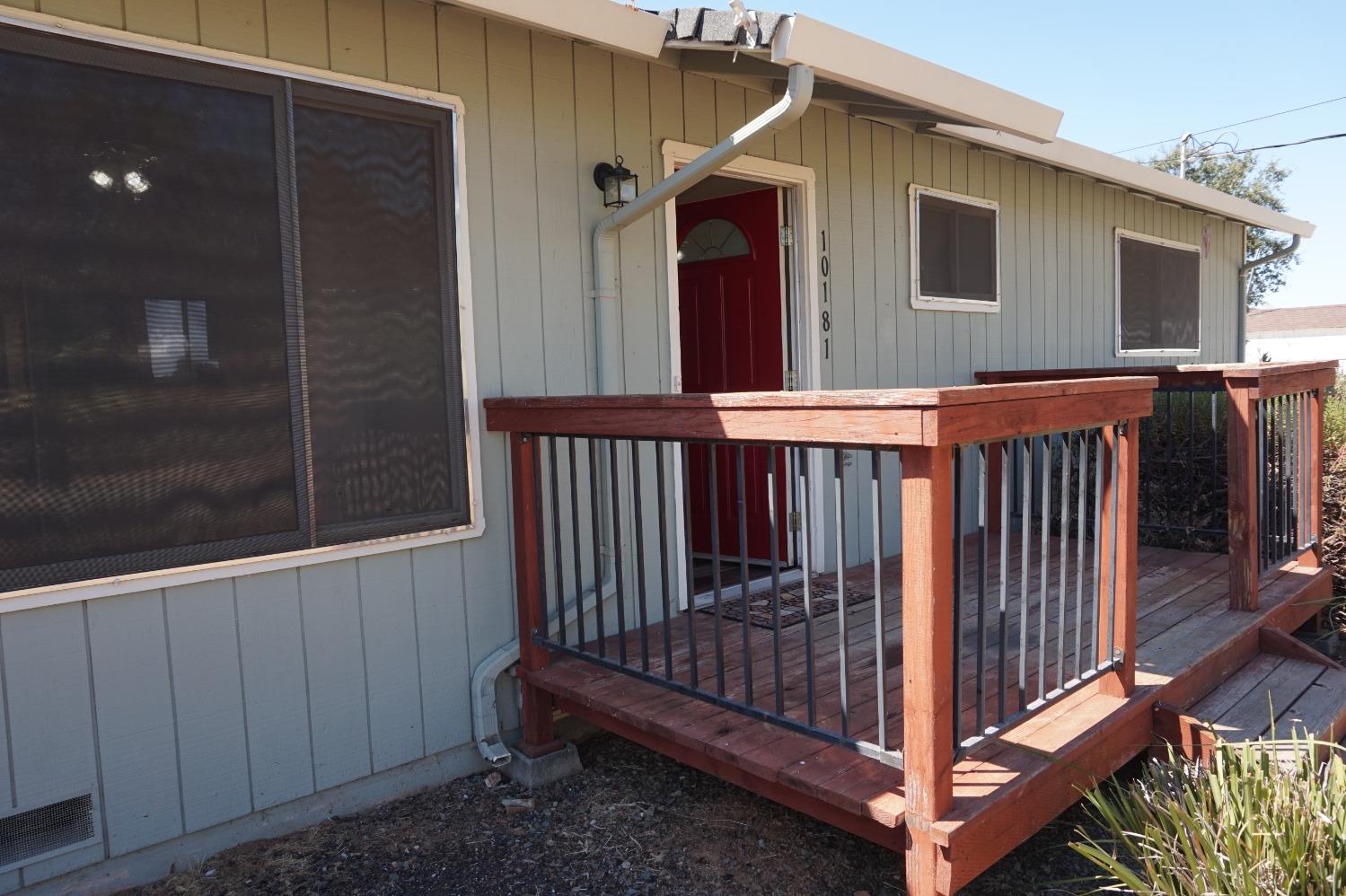 Detail Gallery Image 3 of 46 For 10181 Amador St, Jackson,  CA 95642 - 3 Beds | 2/1 Baths