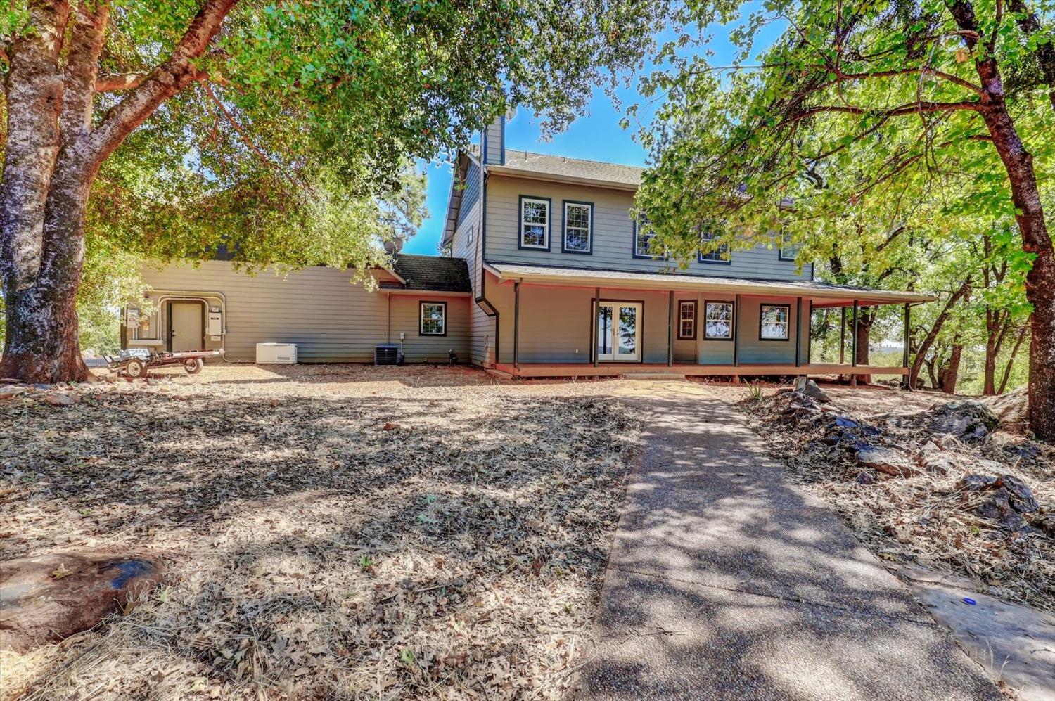 Detail Gallery Image 3 of 85 For 20550 Pyerenees Ct, Grass Valley,  CA 95949 - 4 Beds | 2/1 Baths