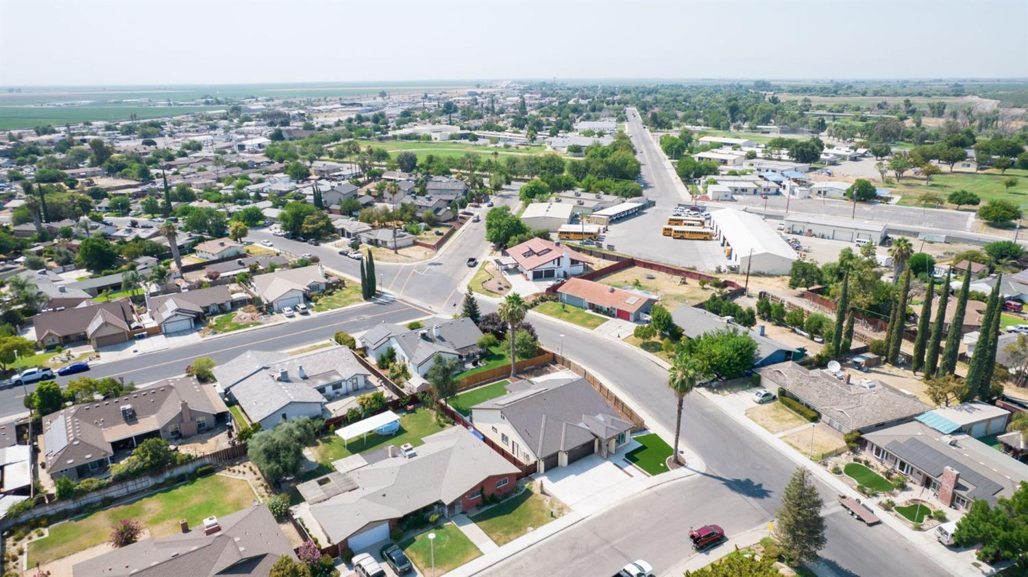 Enrico Avenue, Firebaugh, California image 44