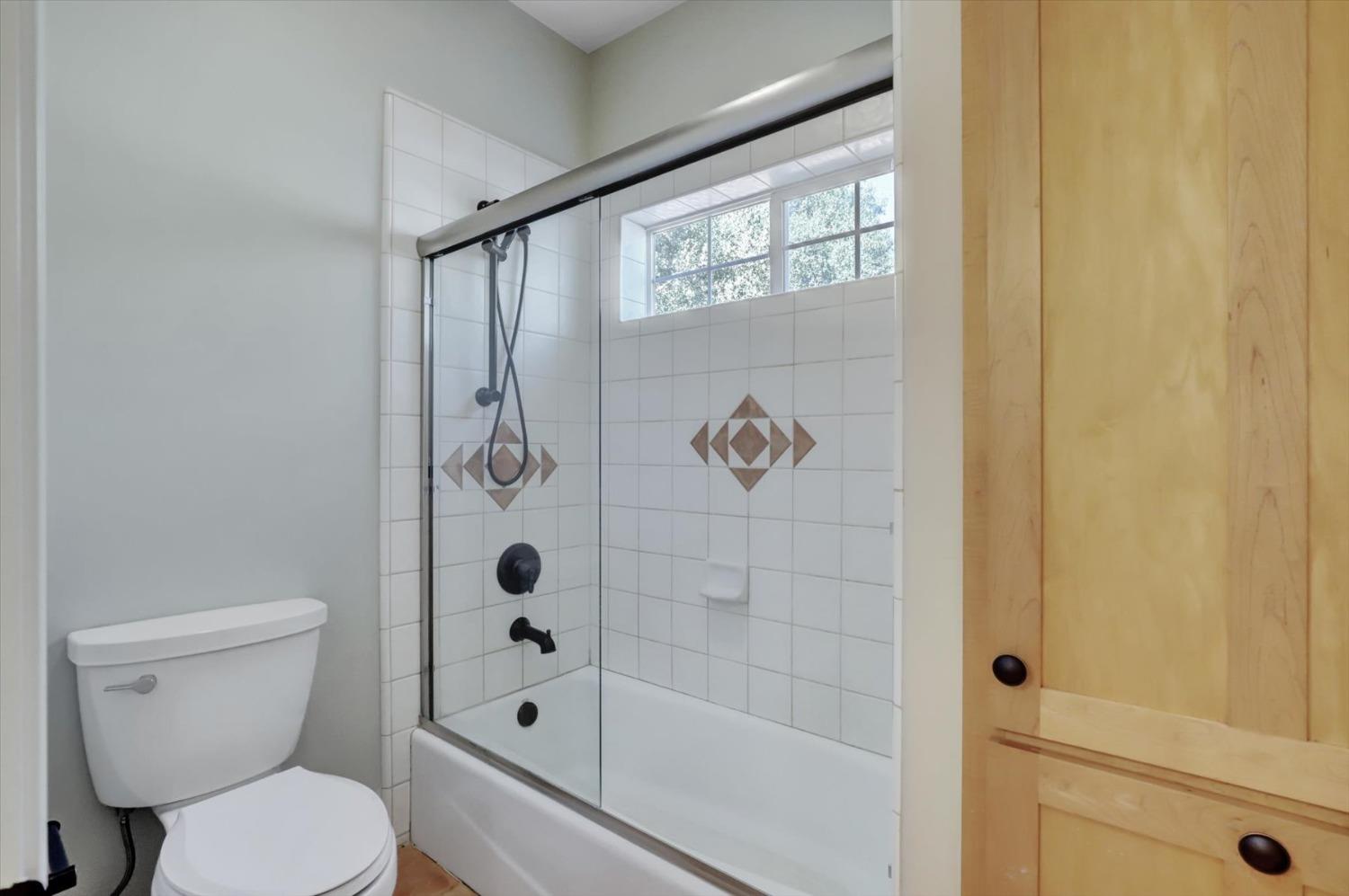 Detail Gallery Image 45 of 85 For 20550 Pyerenees Ct, Grass Valley,  CA 95949 - 4 Beds | 2/1 Baths