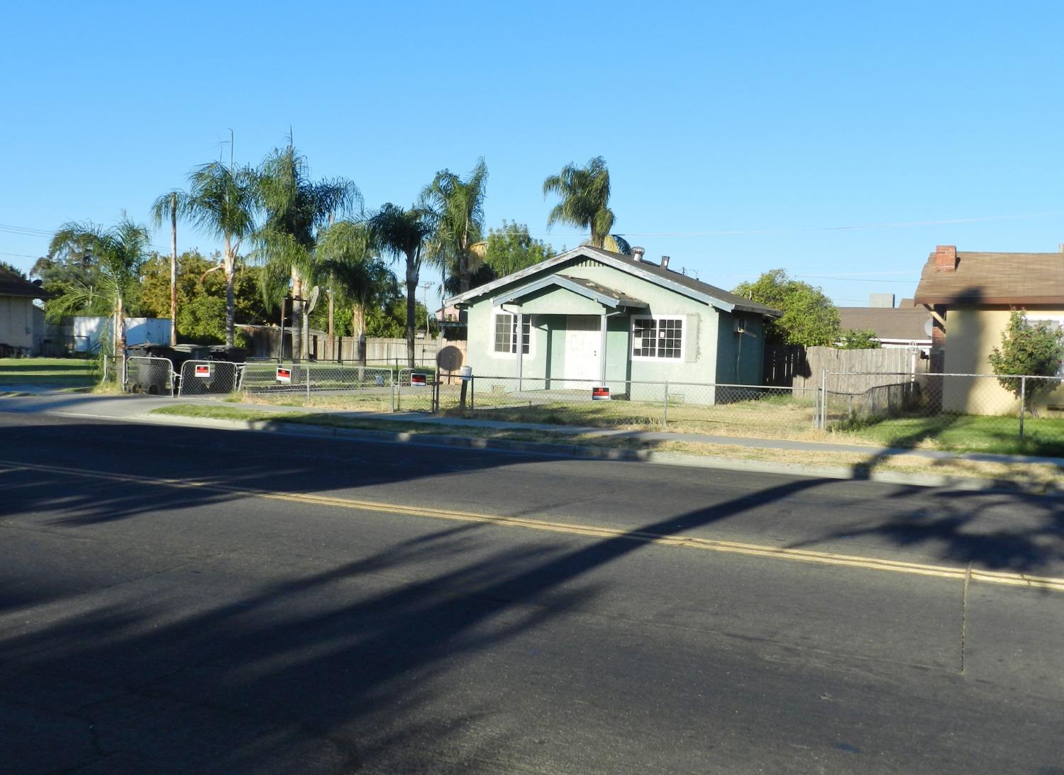 Main Street, Livingston, California image 7