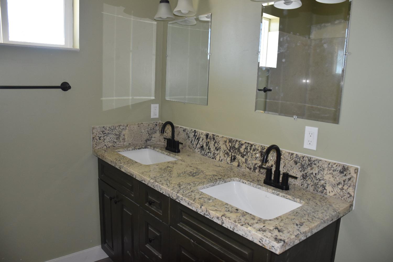 Detail Gallery Image 5 of 10 For 7255 Winding Way, Grizzly Flats,  CA 95636 - 3 Beds | 2 Baths