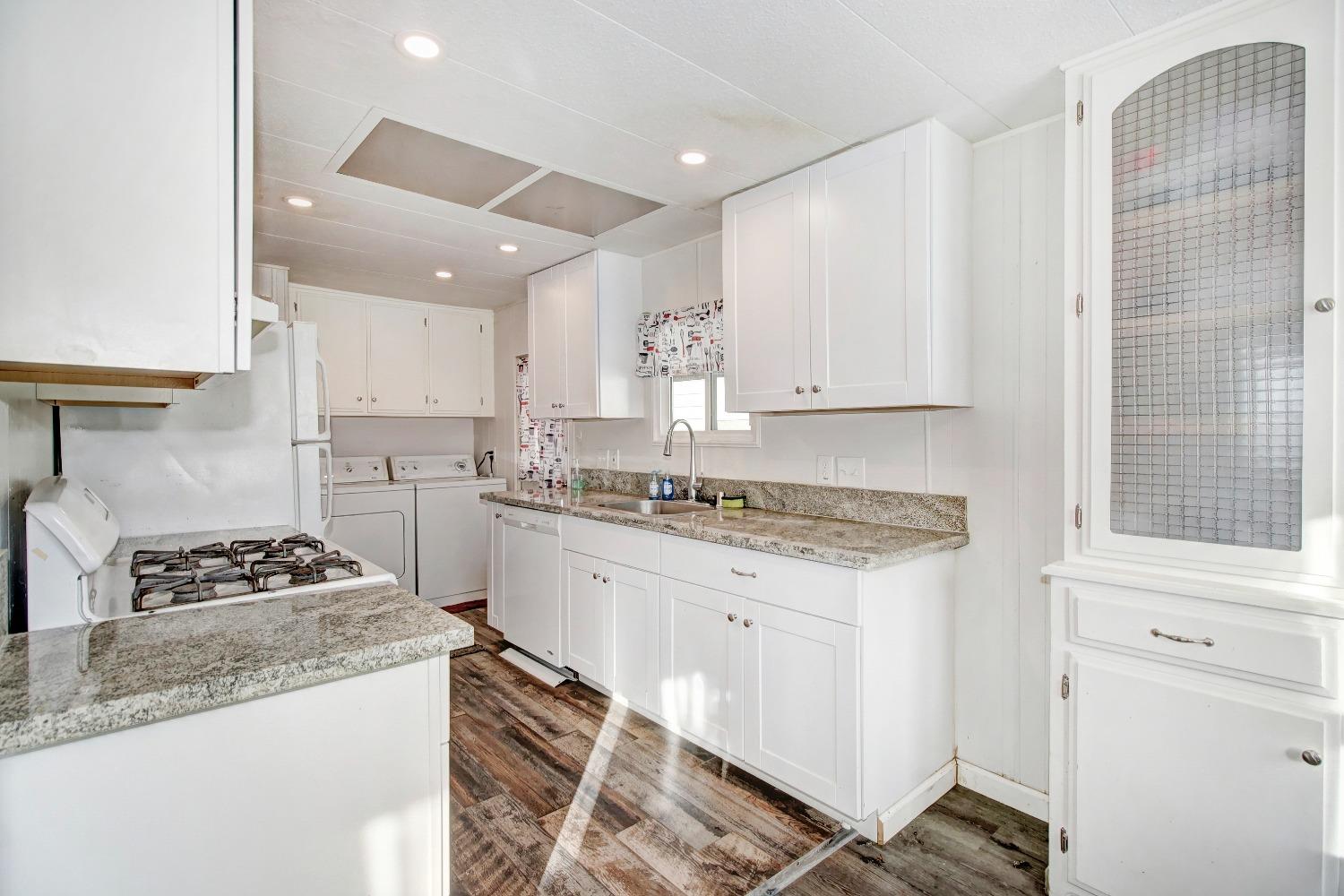 Detail Gallery Image 15 of 26 For 3725 Arroyo Seco Ln 75, North Highlands,  CA 95660 - 2 Beds | 1 Baths