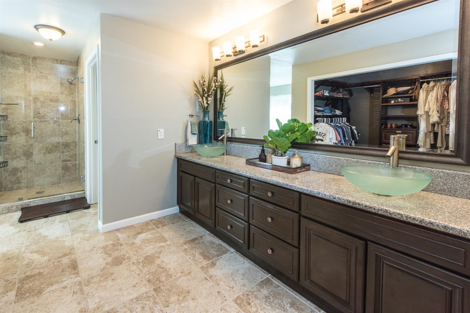 Detail Gallery Image 25 of 29 For 120 Llewellyn Ct, Folsom,  CA 95630 - 3 Beds | 2/1 Baths