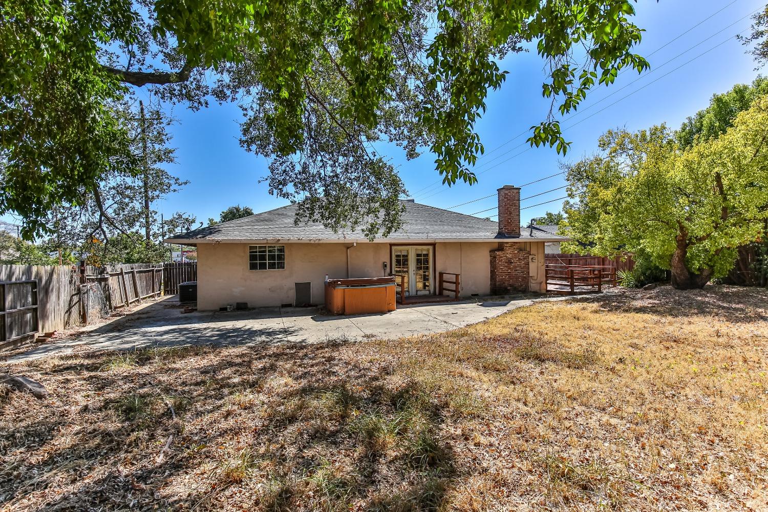 Detail Gallery Image 19 of 19 For 3092 Stanton Cir, Carmichael,  CA 95608 - 3 Beds | 2 Baths