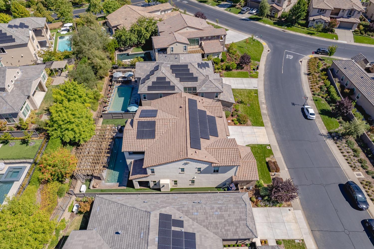 Detail Gallery Image 75 of 94 For 3236 Fabriano Way, El Dorado Hills,  CA 95762 - 4 Beds | 4/1 Baths